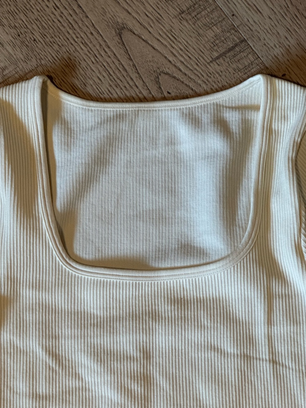 OQQ Ribbed Long Sleeve Crop Top Cream Size S NWOT Stretch Fitted - Picture 2 of 6